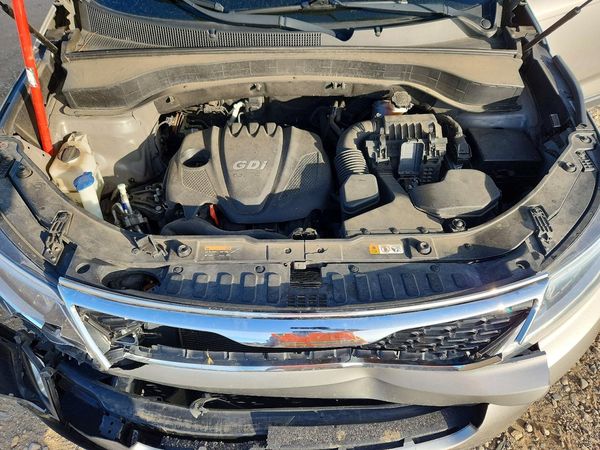 2015 KIA SORENTO GL