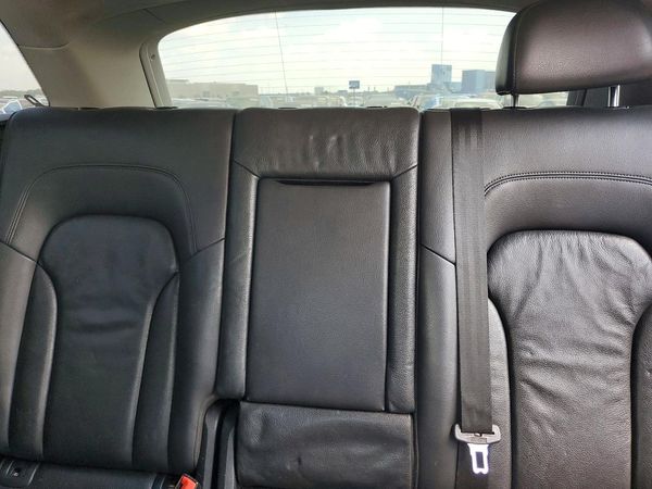 2013 AUDI Q5 Premium Hybrid — SUVN