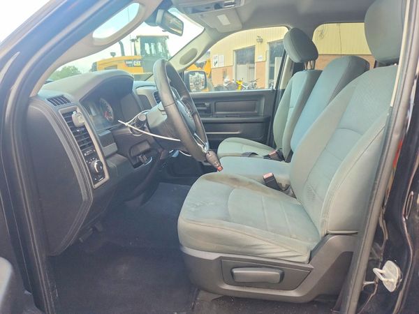 2014 RAM 1500 ST