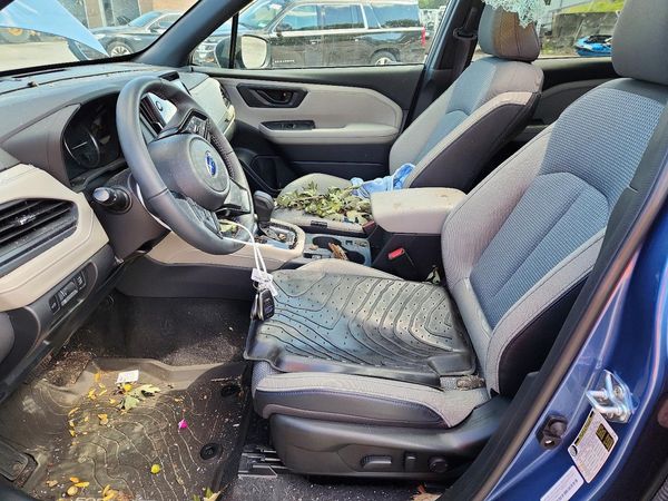 2025 SUBARU FORESTER