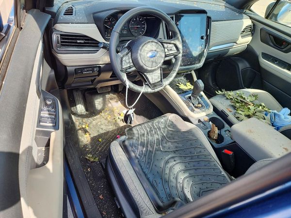 2025 SUBARU FORESTER