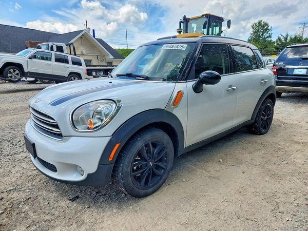2016 MINI COOPER