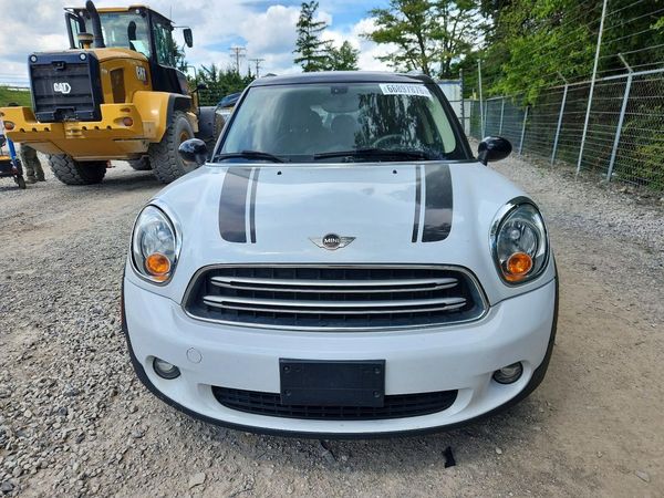 2016 MINI COOPER