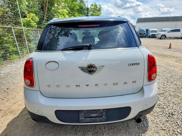 2016 MINI COOPER