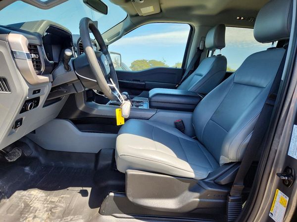 2023 FORD F150