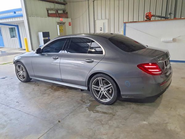 2017 MERCEDES-BENZ E