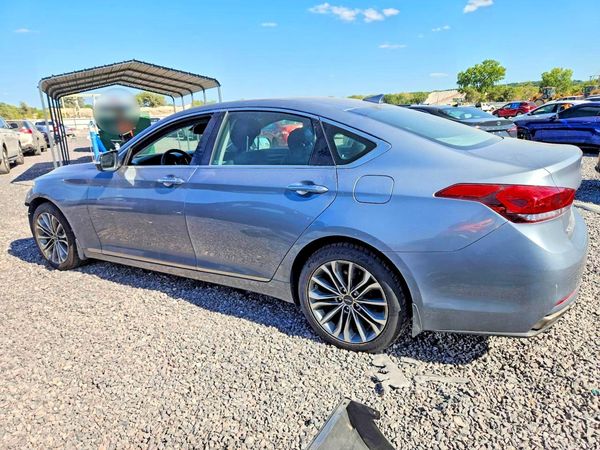 2017 GENESIS G80