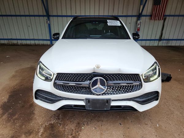 2022 MERCEDES-BENZ GLC