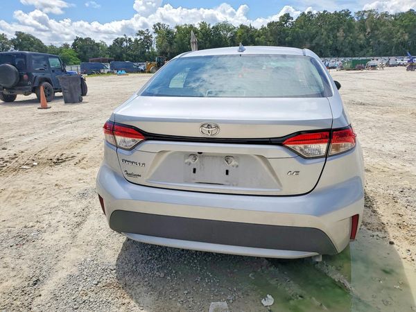 2022 TOYOTA COROLLA LE