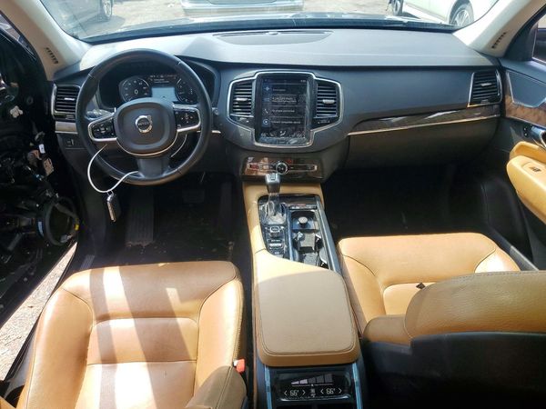 2016 VOLVO XC90 SV42 Momentum