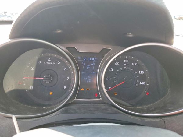 2015 HYUNDAI VELOSTER GLS(Middle)