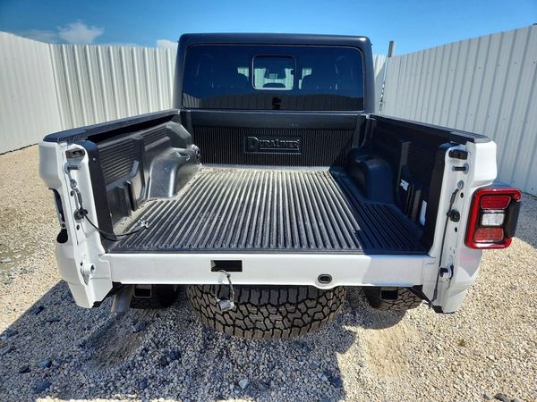 2026 JEEP GLADIATOR Rubicon — DIRR