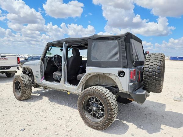 2016 JEEP WRANGLER UNLIMITED SPORT 4X4