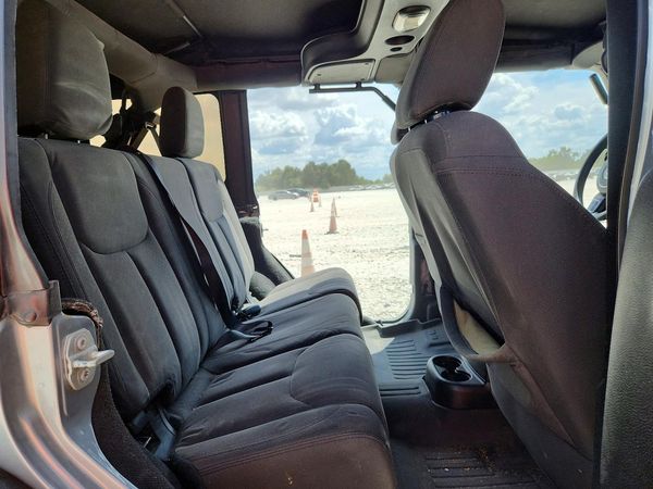 2016 JEEP WRANGLER UNLIMITED SPORT 4X4