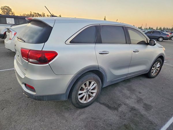 2019 KIA SORENTO L, LX, S