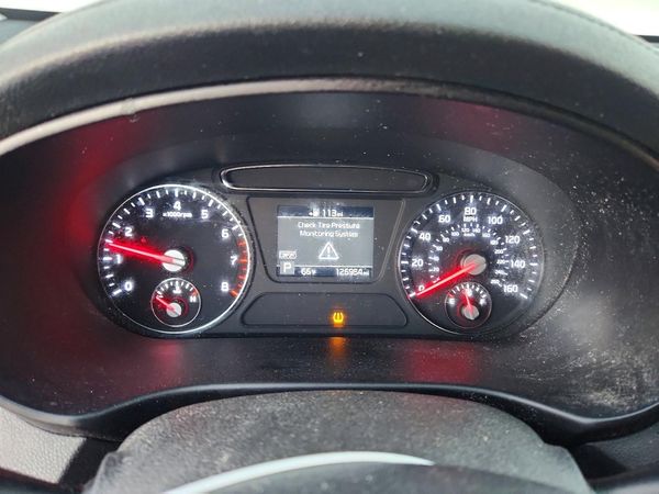 2019 KIA SORENTO L, LX, S