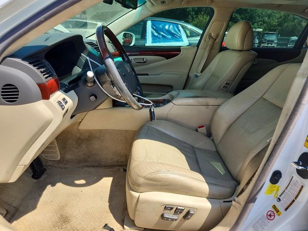 2012 LEXUS LS 460L