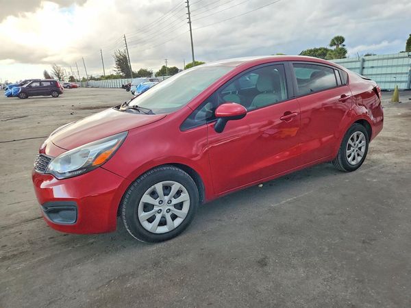 2014 KIA RIO
