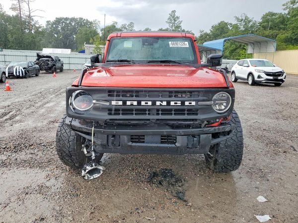2022 FORD BRONCO