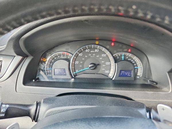 2012 TOYOTA CAMRY