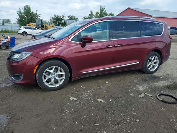 2018 CHRYSLER PACIFICA