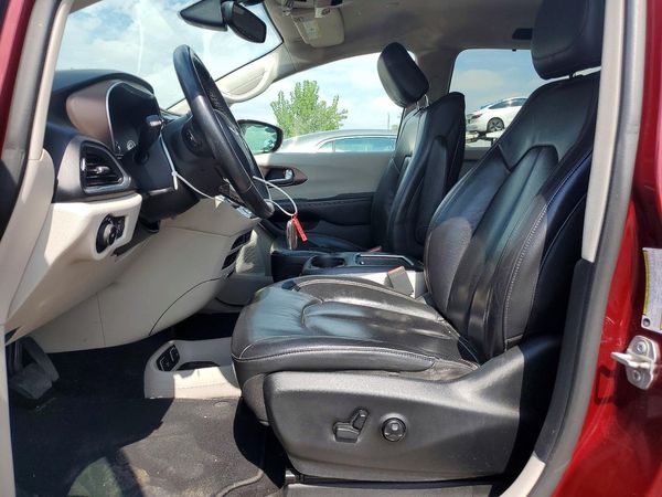 2018 CHRYSLER PACIFICA Touring L Plus