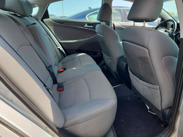 2014 HYUNDAI SONATA