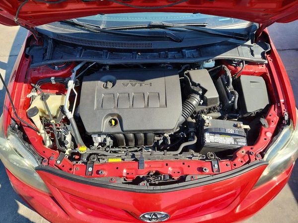 2013 TOYOTA COROLLA