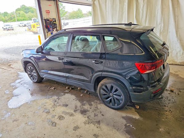 2024 VOLKSWAGEN TAOS S