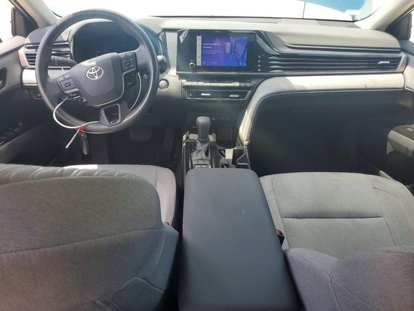2025 TOYOTA CAMRY