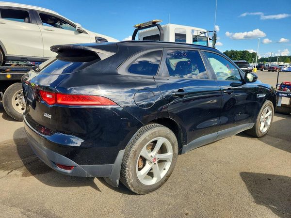 2018 JAGUAR F-PACE Premium — PSRA
