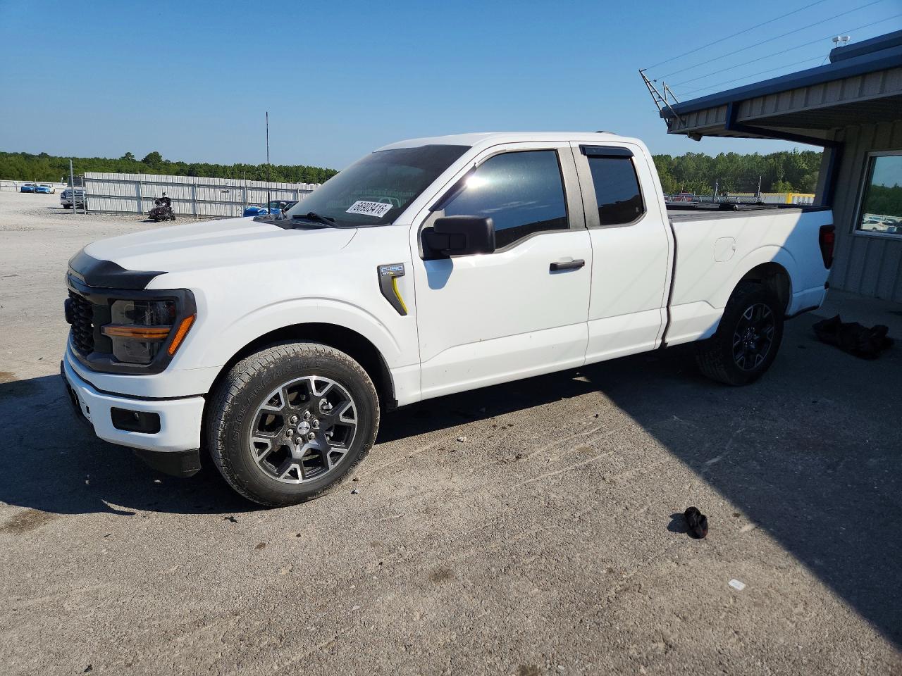 2024 FORD F150