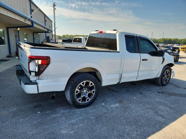 2024 FORD F150