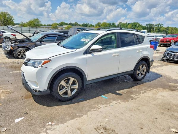 2015 TOYOTA RAV4