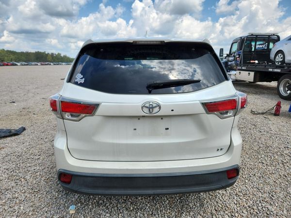2015 TOYOTA HIGHLANDER