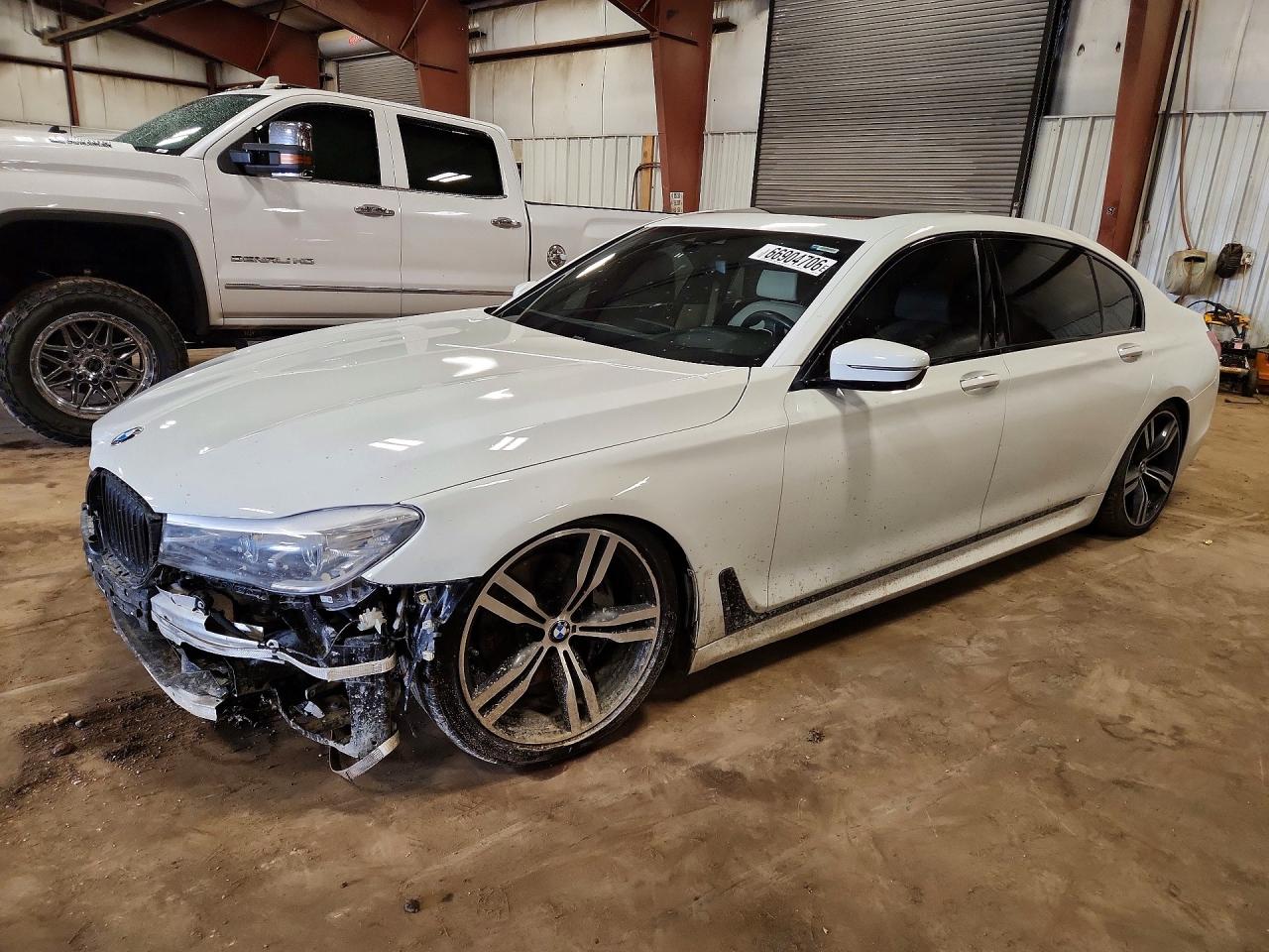 2017 BMW 740