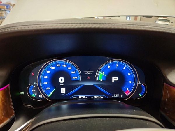 2017 BMW 740
