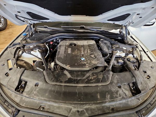 2017 BMW 740
