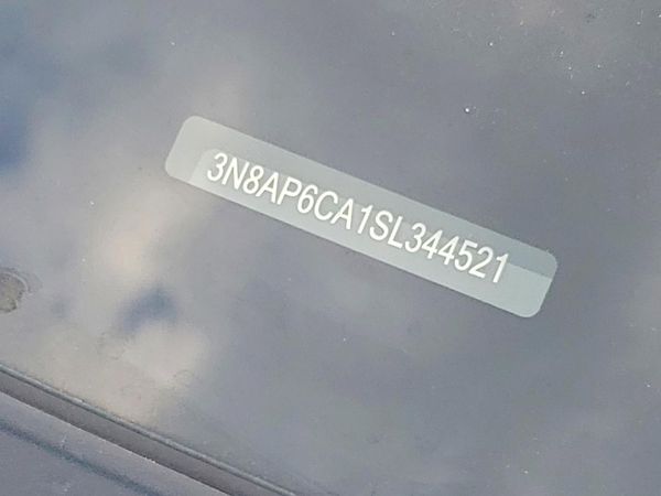 2025 NISSAN KICKS