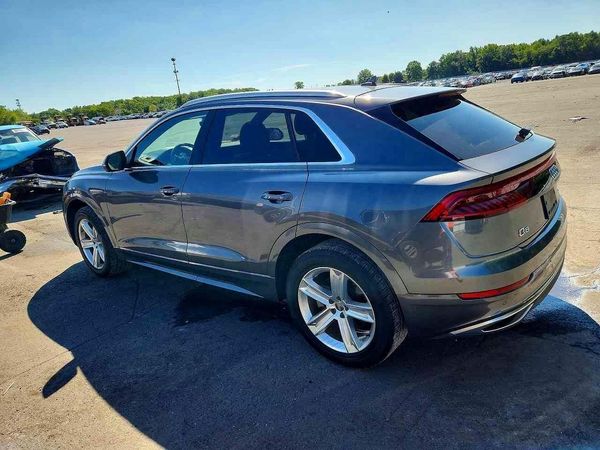 2019 AUDI Q8