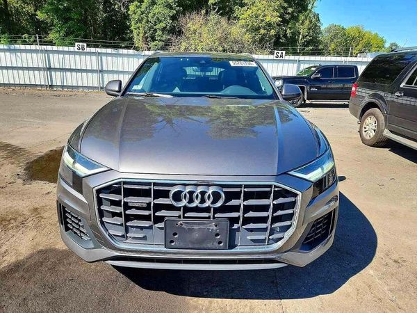 2019 AUDI Q8