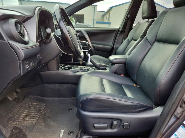 2016 TOYOTA RAV4 SE (S Grade)