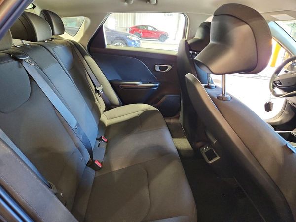 2026 KIA K4 LX, LXS