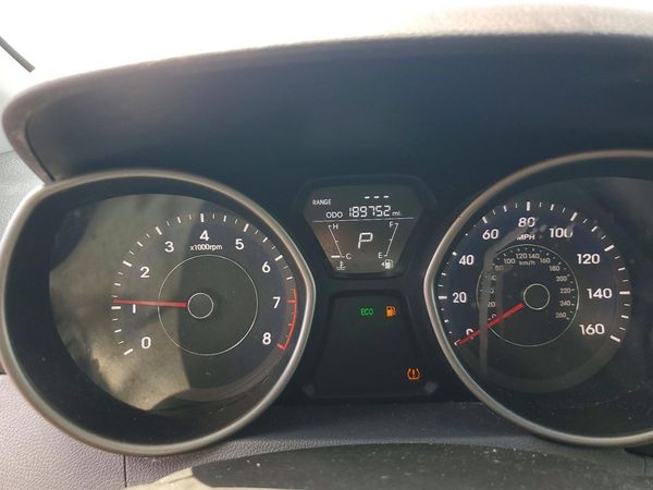 2013 HYUNDAI ELANTRA