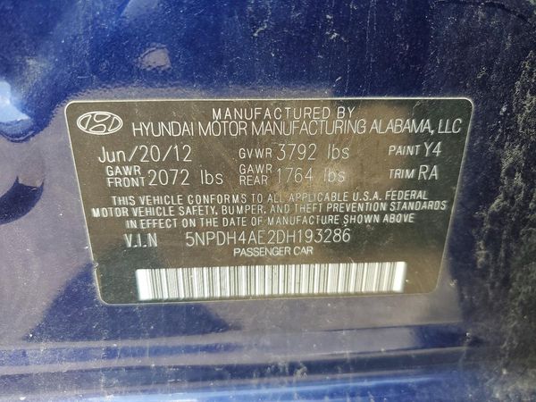 2013 HYUNDAI ELANTRA