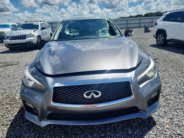 2017 INFINITI Q50