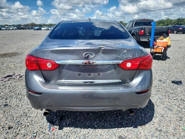 2017 INFINITI Q50