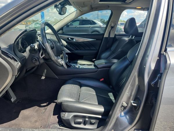 2017 INFINITI Q50
