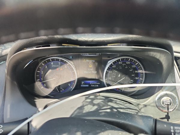 2017 INFINITI Q50