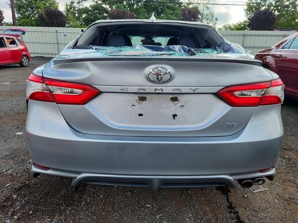 2020 TOYOTA CAMRY